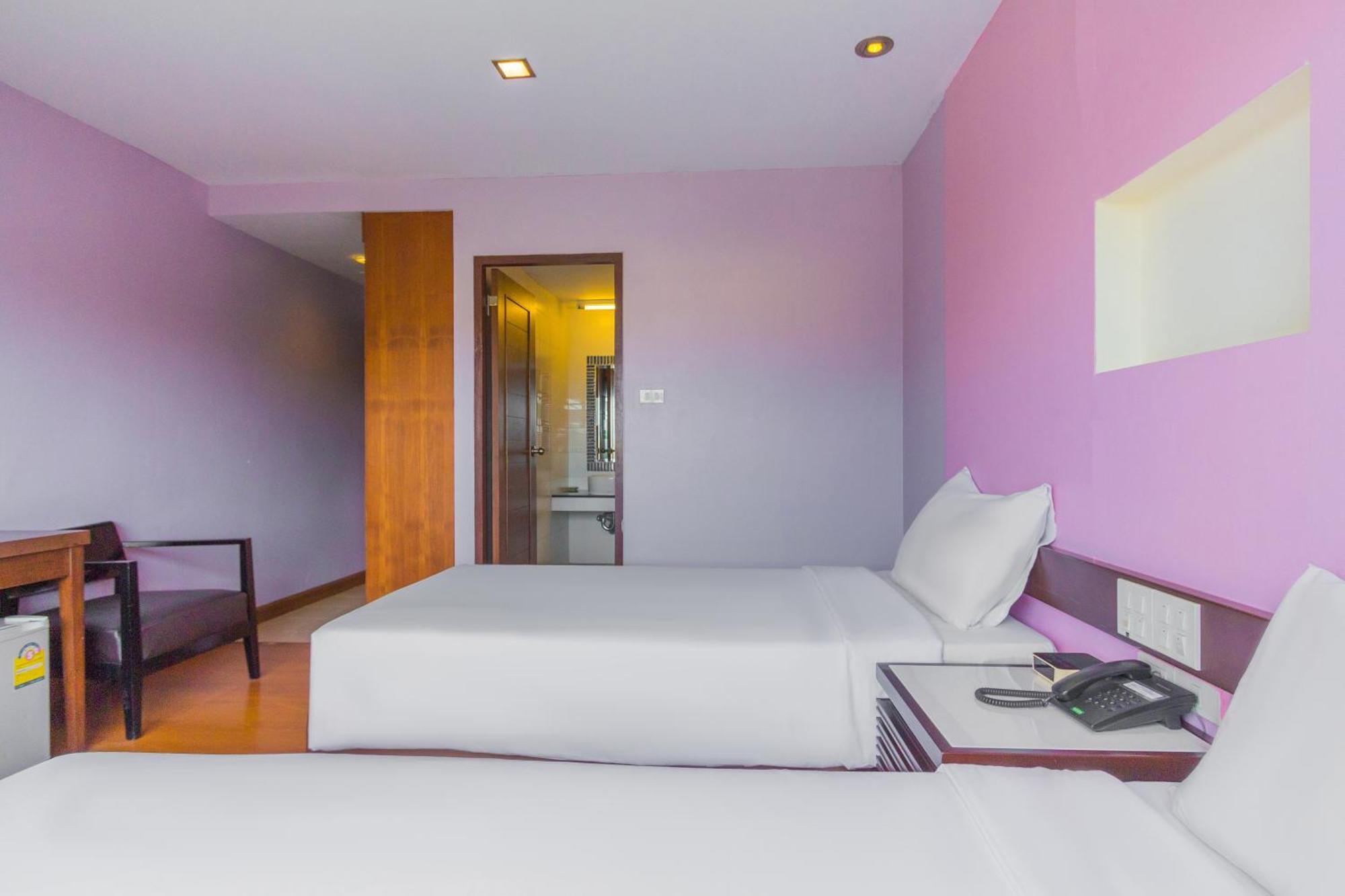 Mayflower Grande Hotel Chiang Mai Exterior foto